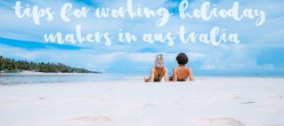 tips for working holiday makers in australia couple on a beach